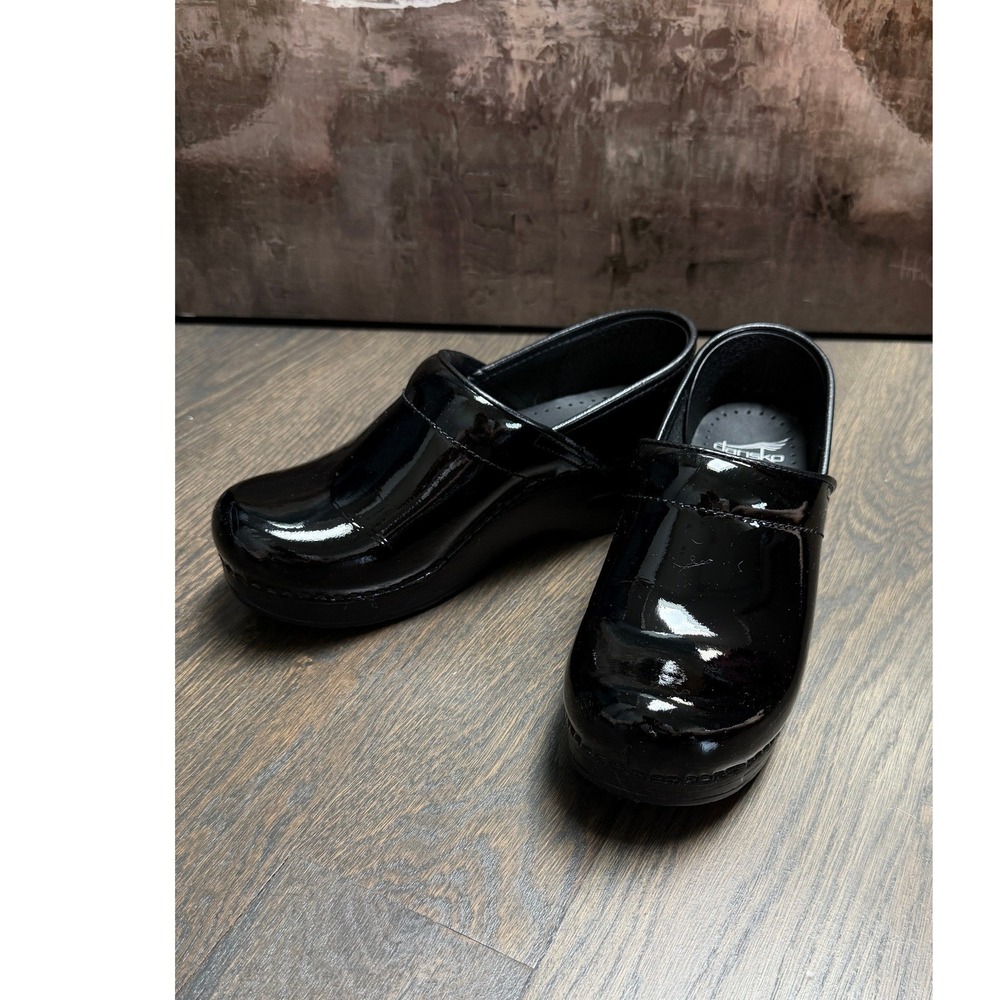 Dansko Professional Clogs Black Genuine Leather Slip On Shoes Size 37 6.5-7 Work